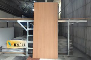 tấm ốp than tre phủ film